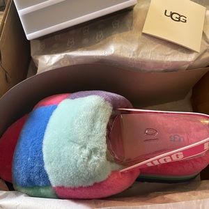 UGG